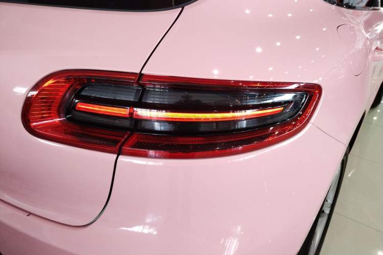 Used Porsche Macan 2017 Macan S 3.0T Right Rear Taillight