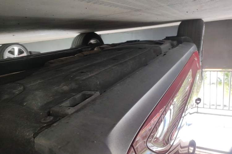 Used Porsche Macan 2017 Macan 2.0T Right Side Sill