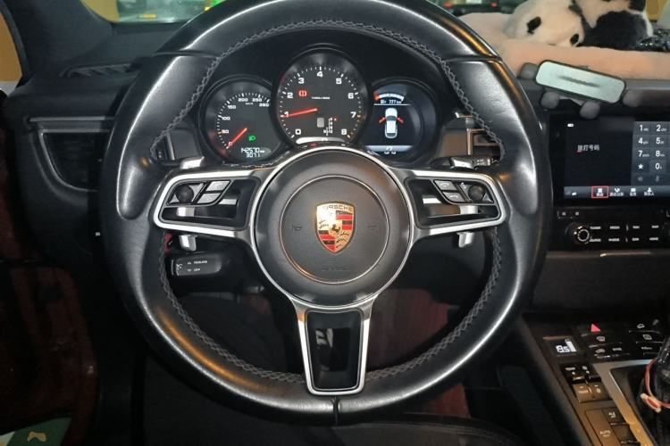 Used Porsche Macan 2017 Macan 2.0T Steering Wheel