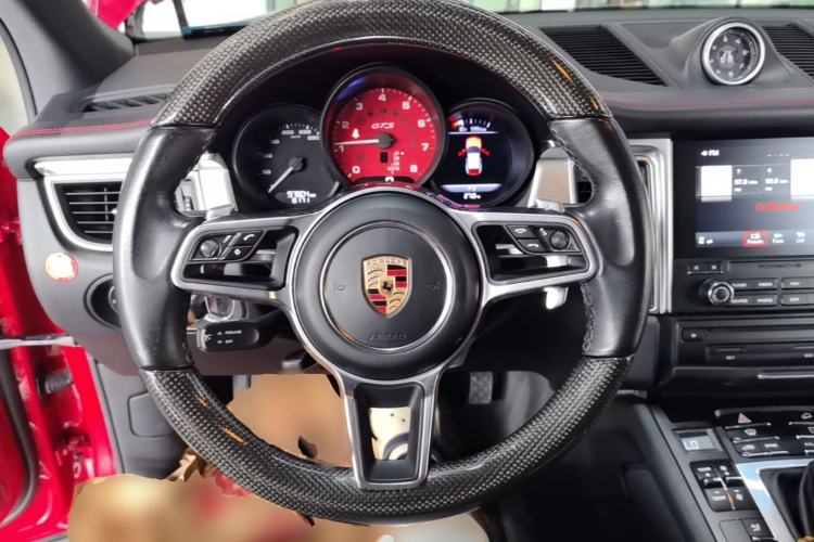 Used Porsche Macan 2017 Macan GTS 3.0T Steering Wheel