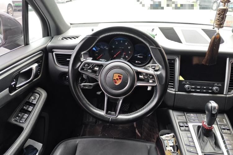 Used Porsche Macan 2017 Macan 2.0T Steering Wheel