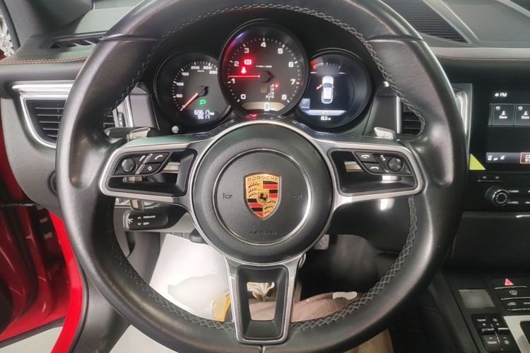 Used Porsche Macan 2017 Macan 2.0T Steering Wheel