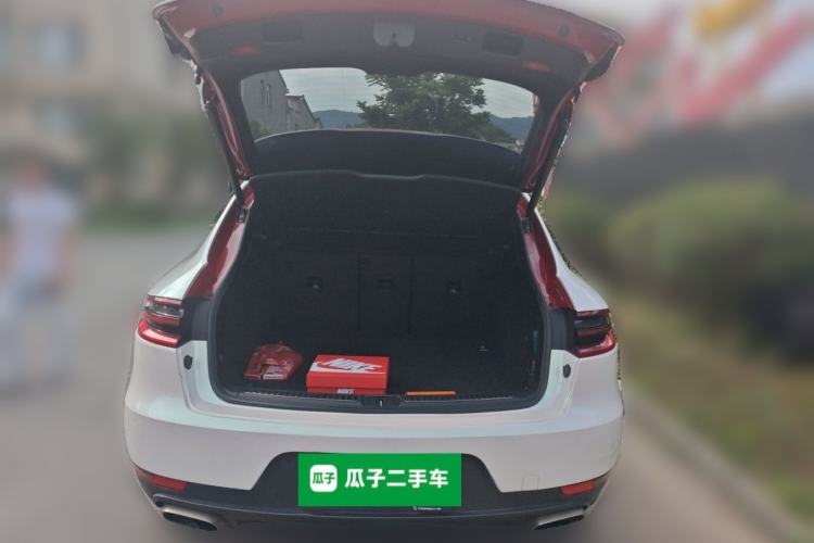 Used Porsche Macan 2017 Macan 2.0T Trunk
