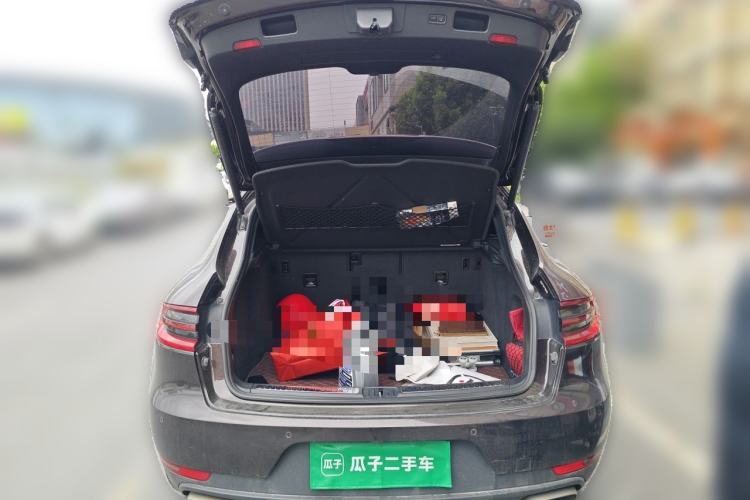 Used Porsche Macan 2017 Macan 2.0T Trunk