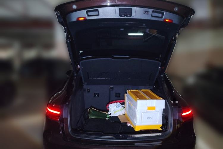 Used Porsche Macan 2017 Macan 2.0T Trunk