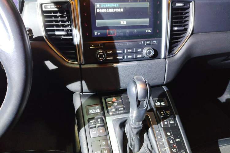 Used Porsche Macan 2017 Macan 2.0T Audio And AC Panel