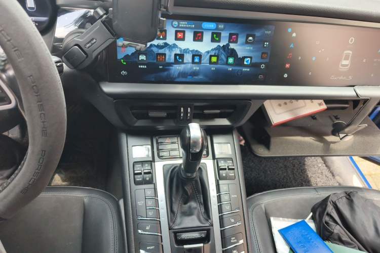 Used Porsche Macan 2017 Macan 2.0T Audio And AC Panel