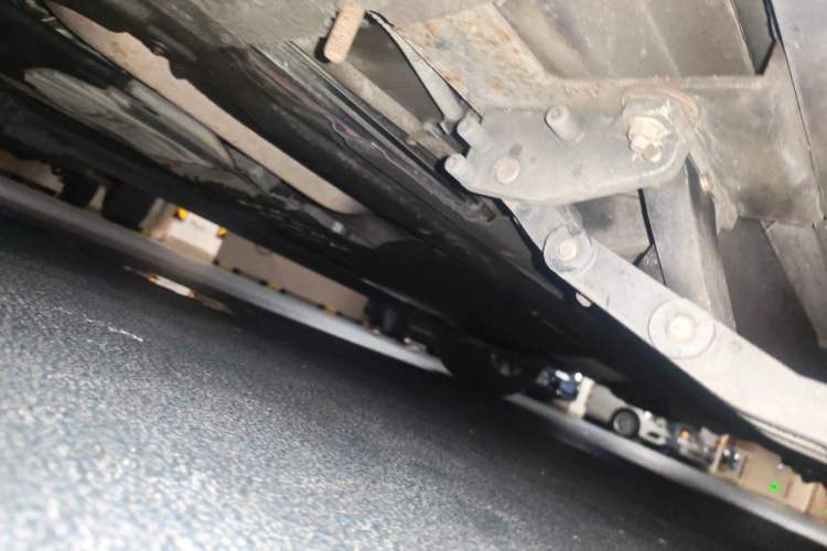 Used Porsche Macan 2017 Macan S 3.0T Chassis Front Left