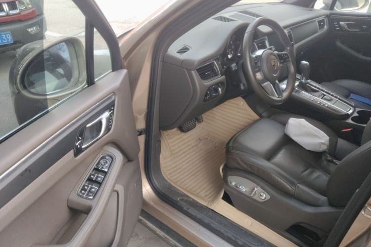 Used Porsche Macan 2017 Macan 2.0T Driver Seat
