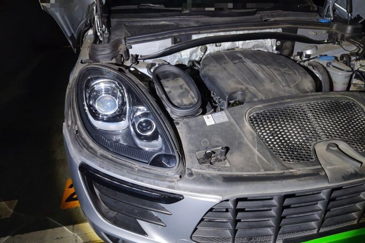 Used Porsche Macan 2017 Macan 2.0T Engine Bay Right