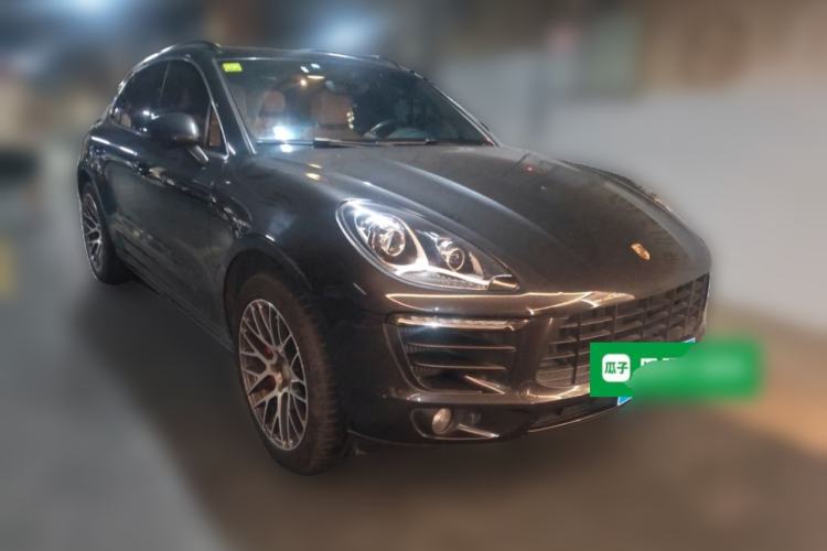 Used Porsche Macan 2017 Macan S 3.0T Front Right 45 Deg