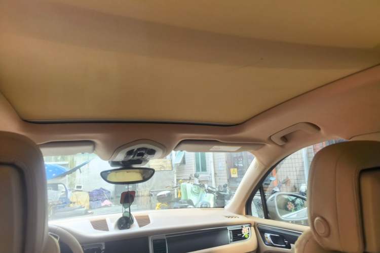Used Porsche Macan 2017 Macan 2.0T Headliner