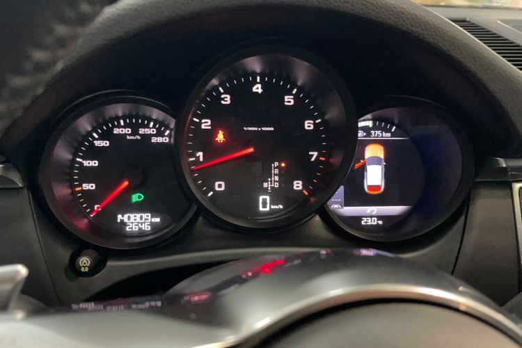 Used Porsche Macan 2017 Macan 2.0T Instrument Cluster