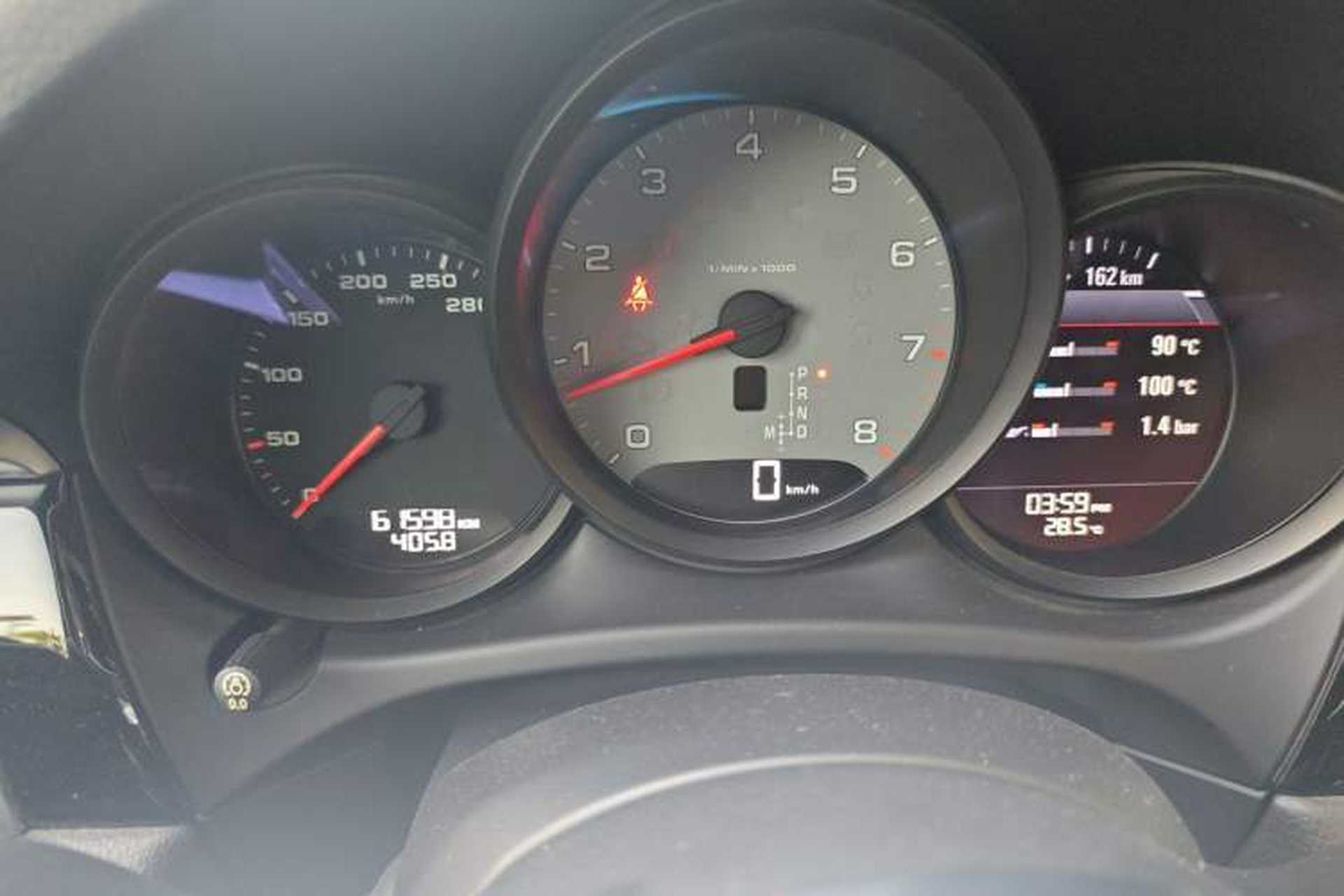 Used Porsche Macan 2017 Macan S 3.0T Instrument Cluster
