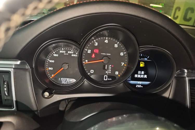 Used Porsche Macan 2017 Macan 2.0T Instrument Cluster