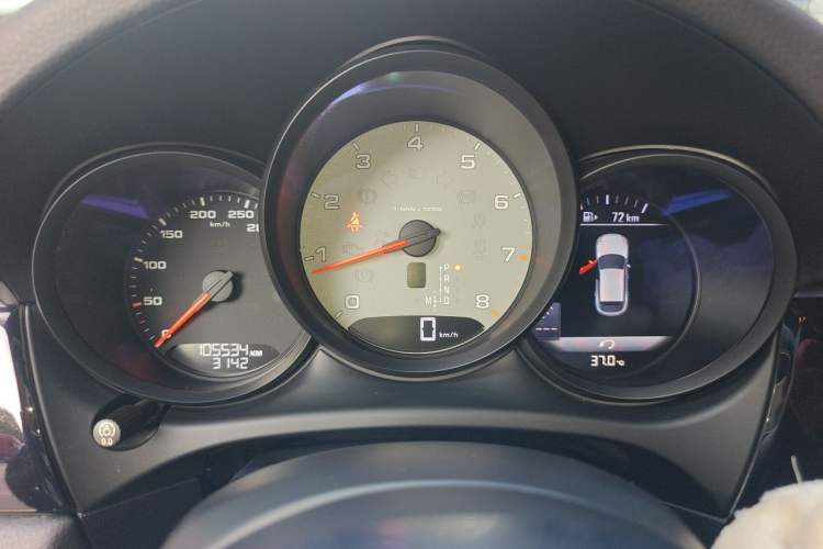 Used Porsche Macan 2017 Macan S 3.0T Instrument Cluster