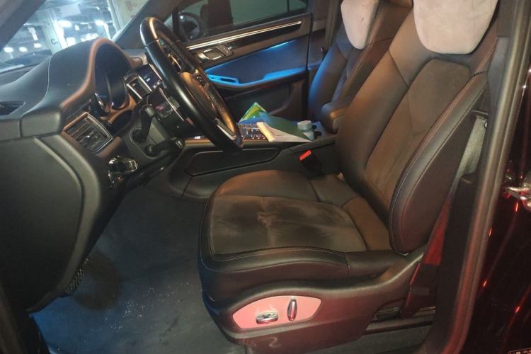 Used Porsche Macan 2017 Macan S 3.0T Left Front Seat
