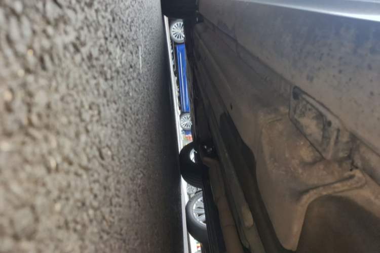 Used Porsche Macan 2017 Macan 2.0T Left Side Sill