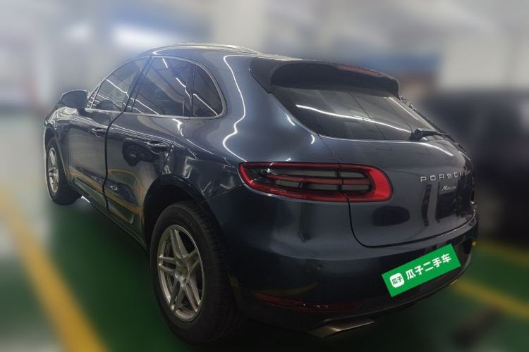 Used Porsche Macan 2017 Macan 2.0T Rear Left 45 Deg