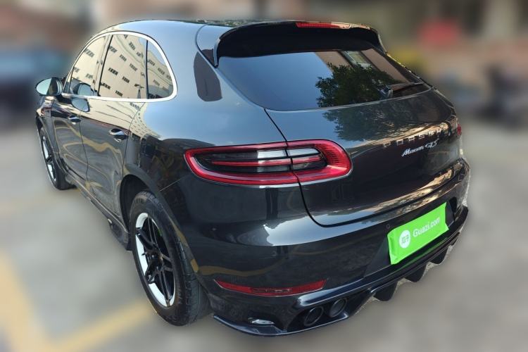 Used Porsche Macan 2017 Macan S 3.0T Rear Left 45 Deg