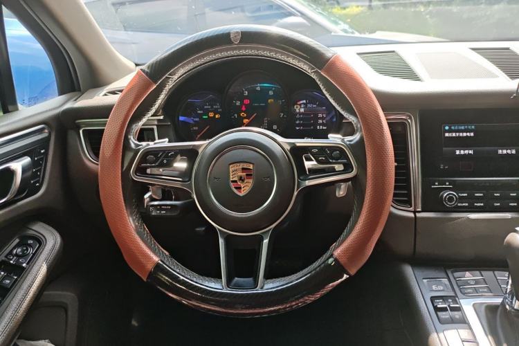 Used Porsche Macan 2017 Macan 2.0T Steering Wheel