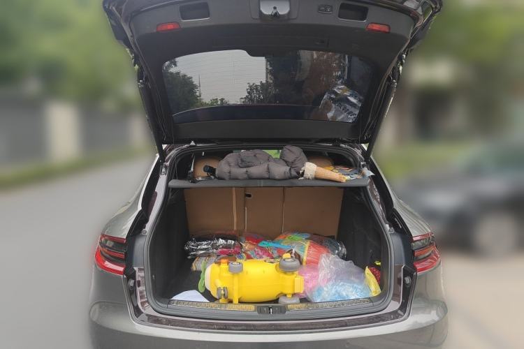 Used Porsche Macan 2017 Macan 2.0T Trunk