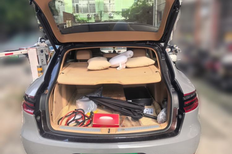 Used Porsche Macan 2017 Macan 2.0T Trunk