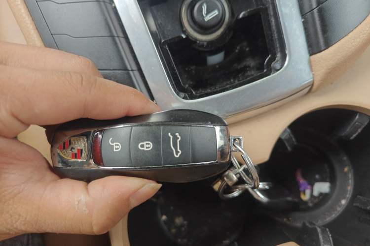 Used Porsche Macan 2017 Macan 2.0T Vehicle Key