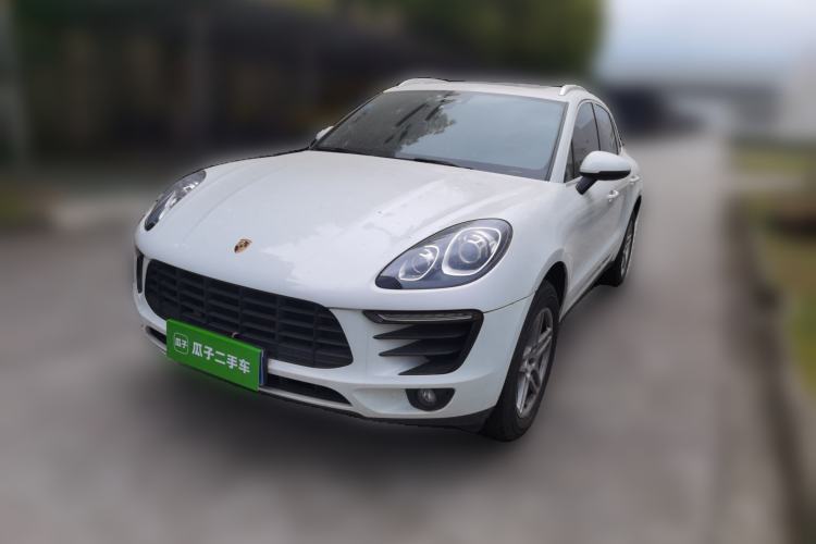 Used Porsche Macan 2017 Macan 2.0T Guazi used car, China used car export, Used car for sale, Used Porsche cars, Cheapest cars for sale