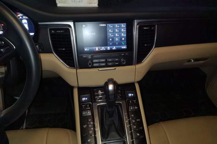 Used Porsche Macan 2017 Macan 2.0T Audio And AC Panel