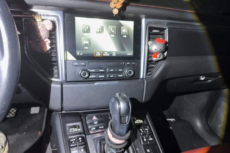 Used Porsche Macan 2017 Macan 2.0T Audio And AC Panel
