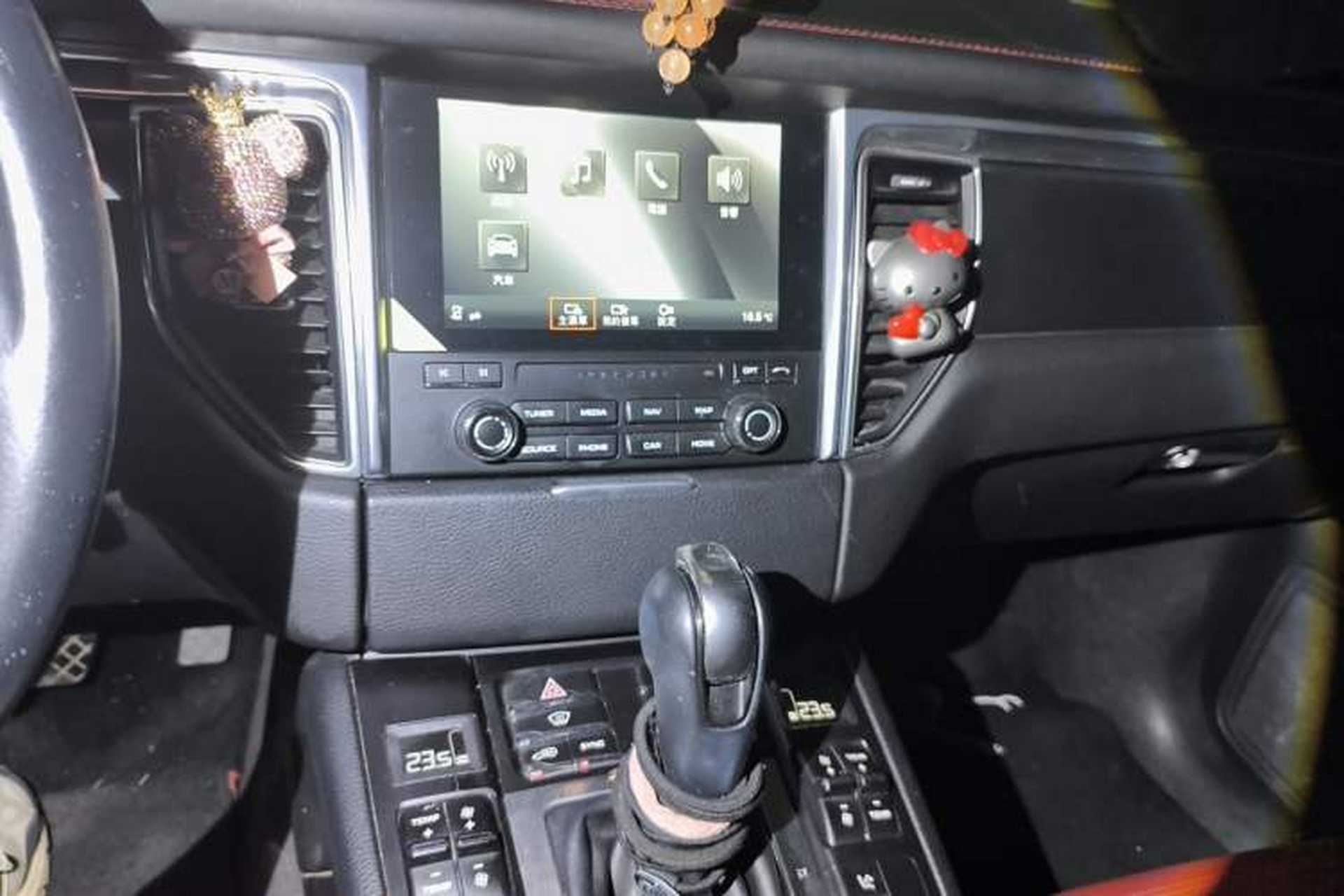 Used Porsche Macan 2017 Macan 2.0T Audio And AC Panel