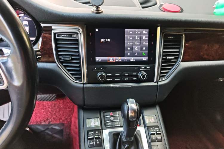 Used Porsche Macan 2017 Macan 2.0T Audio And AC Panel
