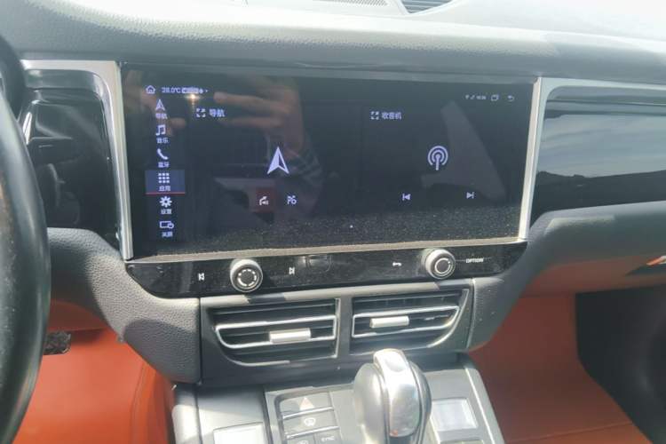 Used Porsche Macan 2017 Macan 2.0T Audio And AC Panel