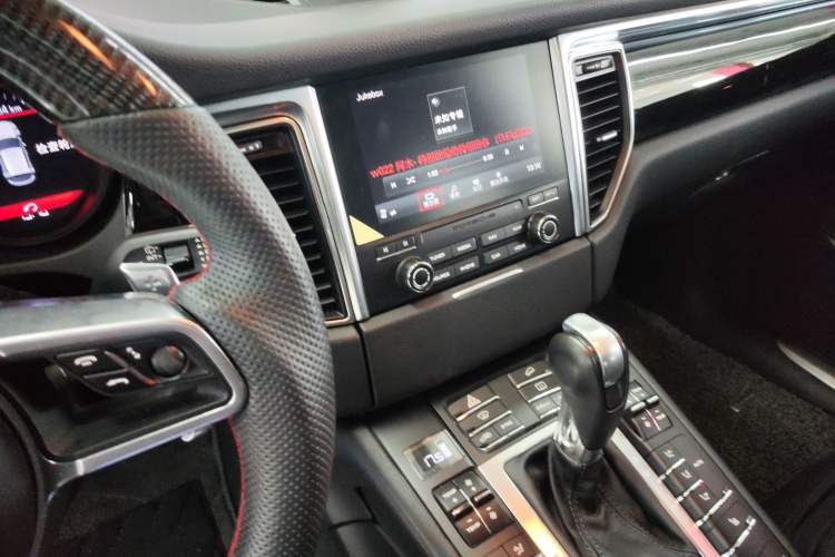 Used Porsche Macan 2017 Macan S 3.0T Audio And AC Panel