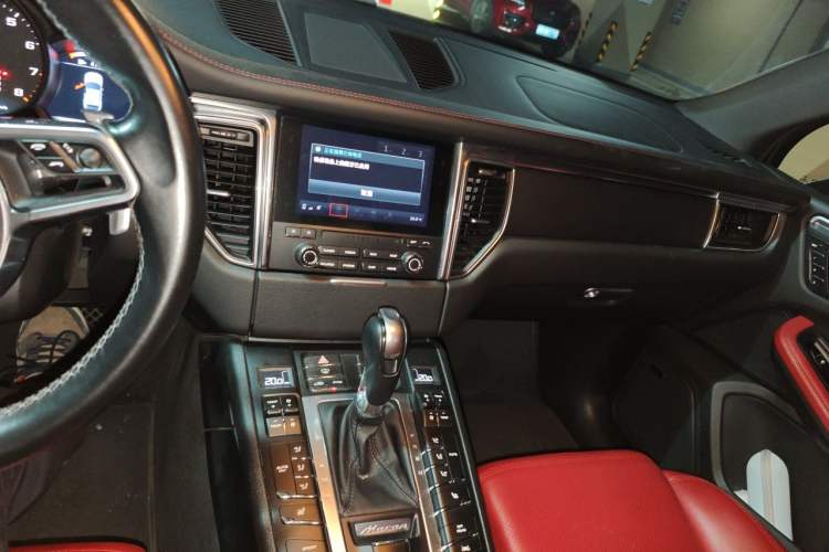 Used Porsche Macan 2017 Macan 2.0T Audio And AC Panel