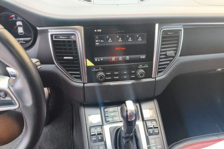 Used Porsche Macan 2017 Macan 2.0T Audio And AC Panel