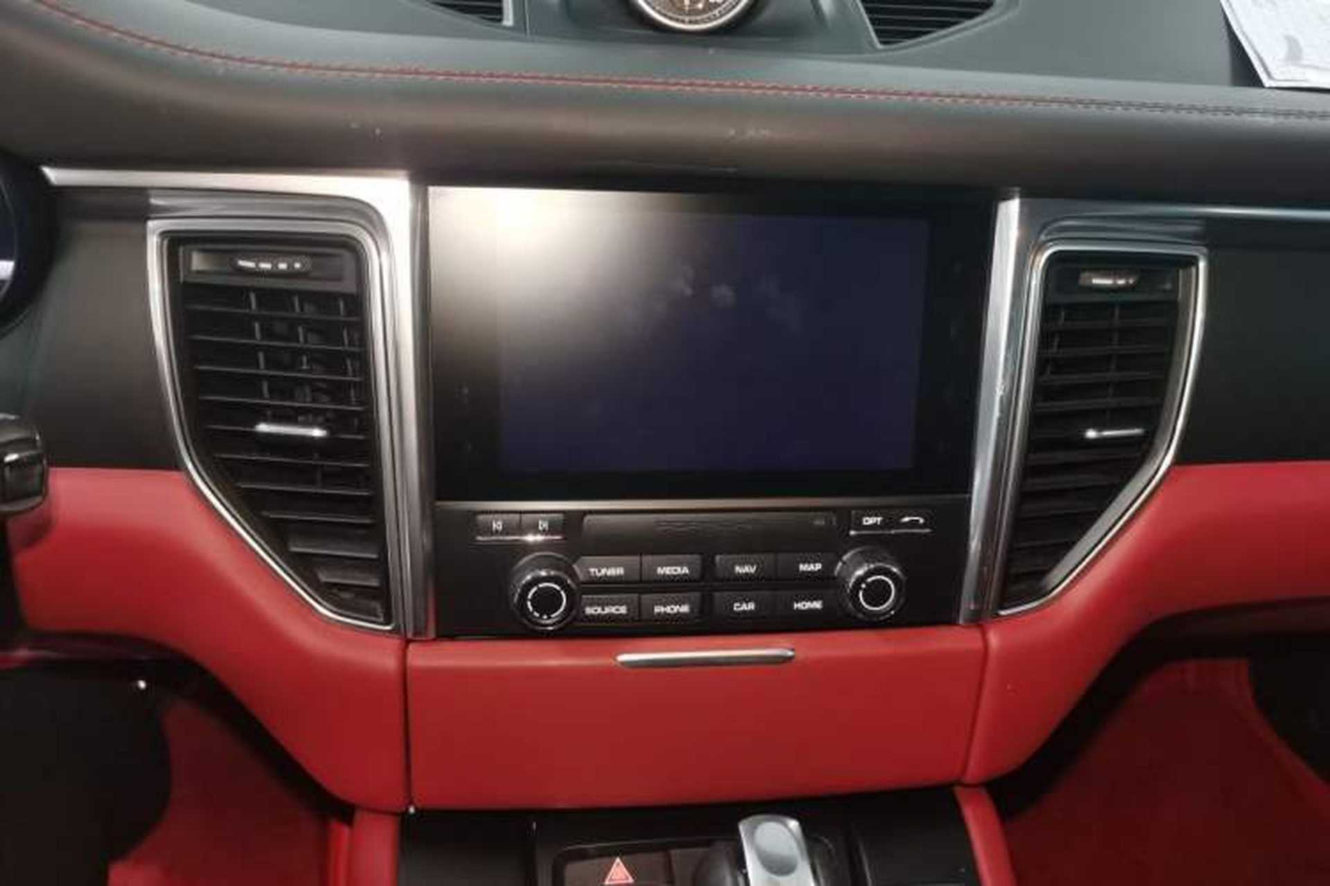 Used Porsche Macan 2017 Macan 2.0T Audio And AC Panel
