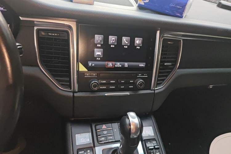 Used Porsche Macan 2017 Macan 2.0T Audio And AC Panel