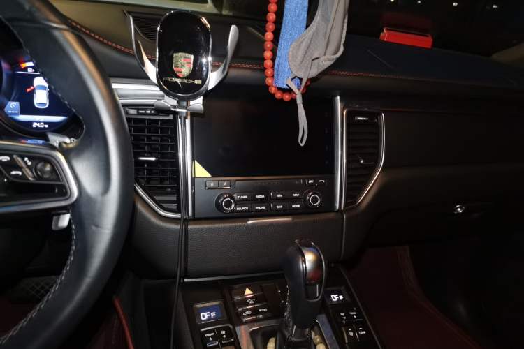 Used Porsche Macan 2017 Macan 2.0T Audio And AC Panel