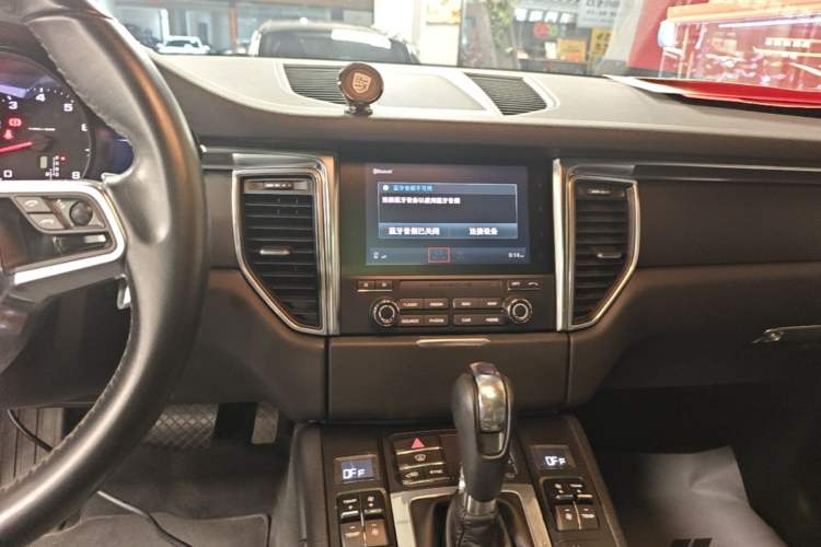 Used Porsche Macan 2017 Macan 2.0T Audio And AC Panel