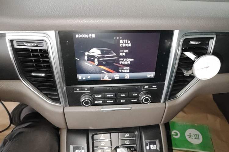 Used Porsche Macan 2017 Macan 2.0T Audio And AC Panel