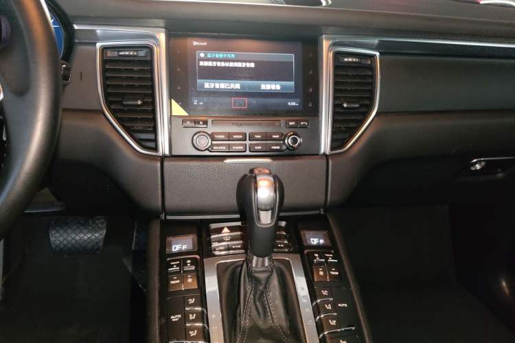Used Porsche Macan 2017 Macan 2.0T Audio And AC Panel