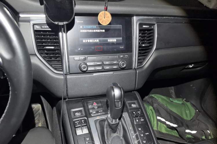 Used Porsche Macan 2017 Macan 2.0T Audio And AC Panel