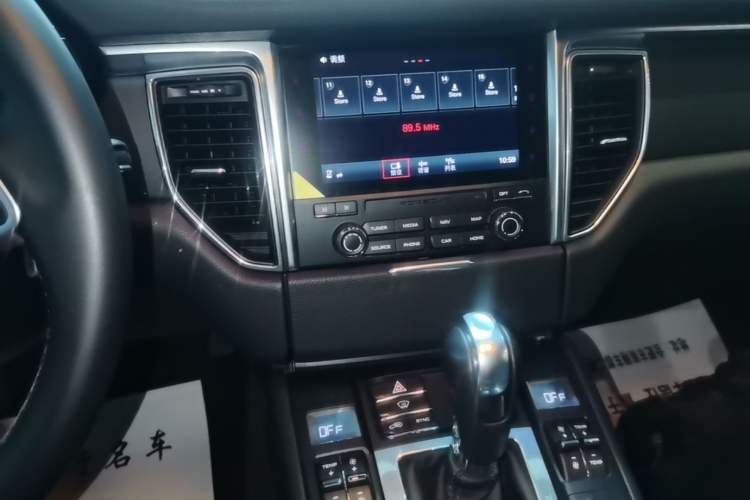 Used Porsche Macan 2017 Macan 2.0T Audio And AC Panel