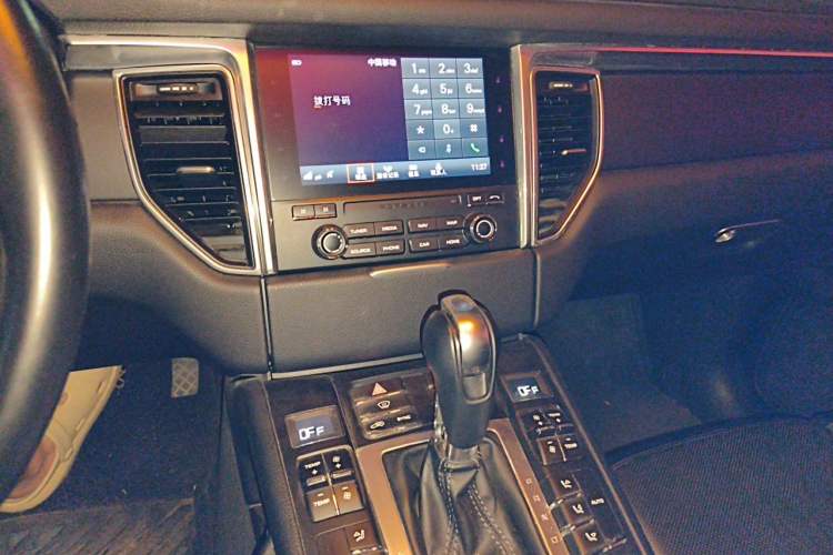 Used Porsche Macan 2017 Macan 2.0T Audio And AC Panel