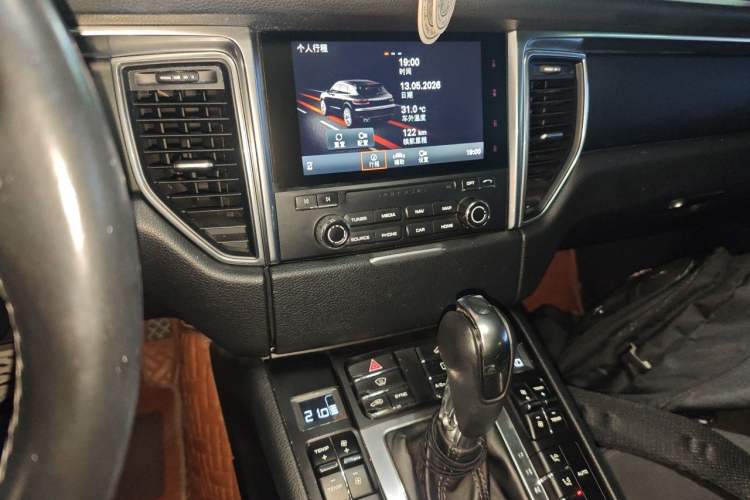 Used Porsche Macan 2017 Macan 2.0T Audio And AC Panel