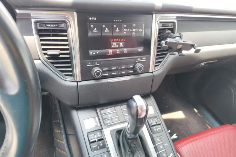Used Porsche Macan 2017 Macan 2.0T Audio And AC Panel