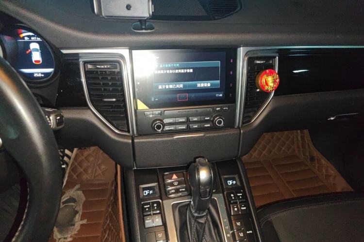 Used Porsche Macan 2017 Macan S 3.0T Audio And AC Panel