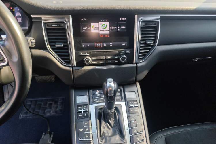 Used Porsche Macan 2017 Macan 2.0T Audio And AC Panel